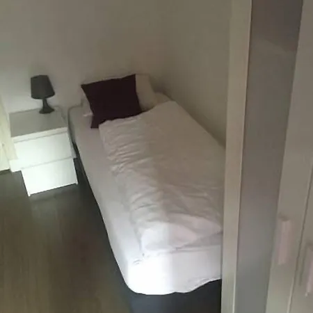 Bij Verhoeven 3*