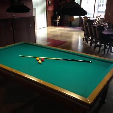 ホテル Bij Verhoeven ゼーフェンベルゲン